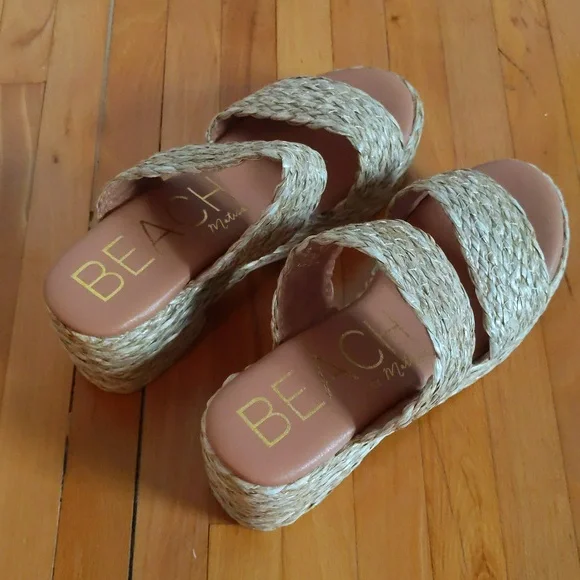 BEACH by Matisse Platform Sandals - Picture 4 of 9